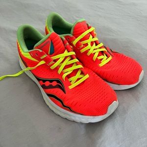 Saucony Kinvara 11 Women’s Running Shoe